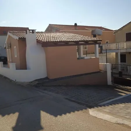 Apartmán G&m Bibinje
