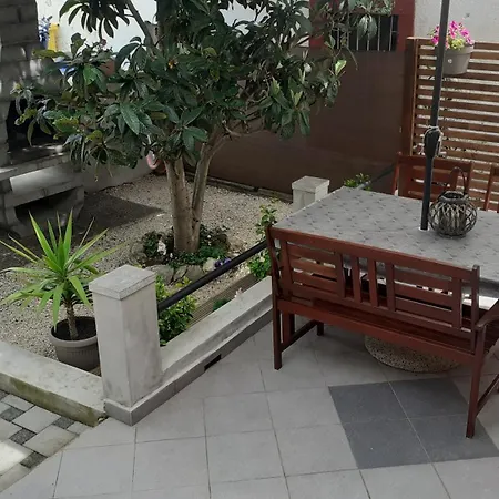 G&m Apartment
