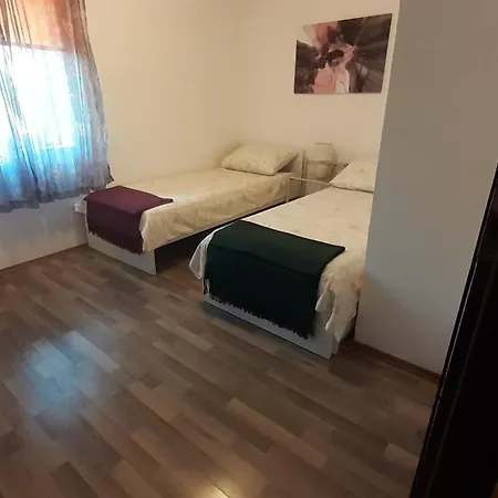 Apartment G&m