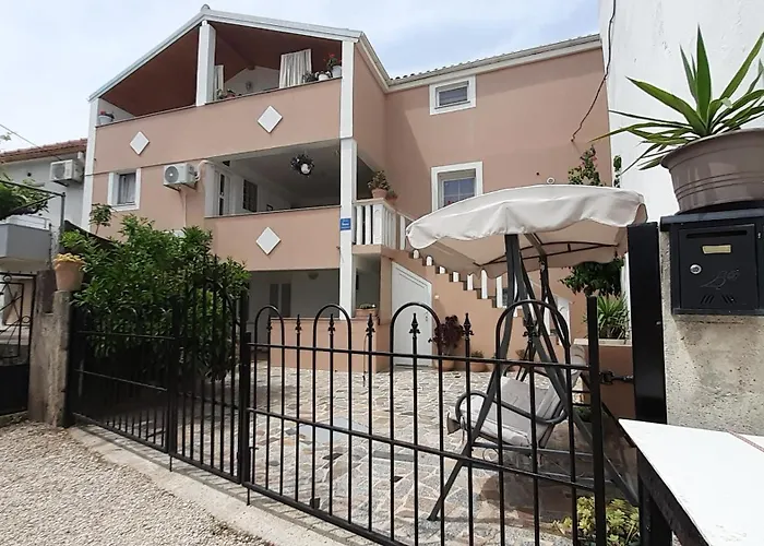 Apartment G&m Bibinje
