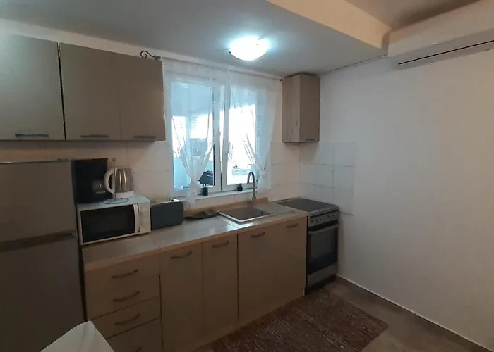 G&m Apartment *